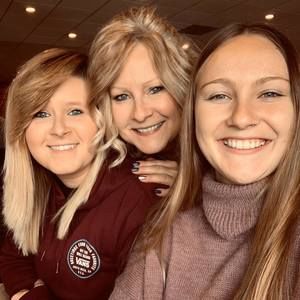 Meet your Posher, Paige